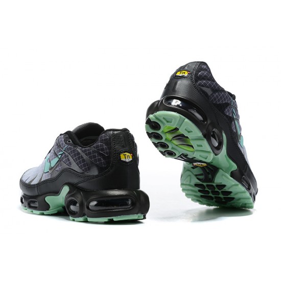 Air Max Plus Tn Men Sports Shoes Black Green CT1619-001