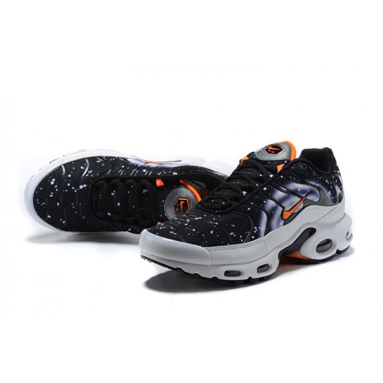 Air Max Plus Tn Men Sports Shoes Black Grey Supernova CW6019-001