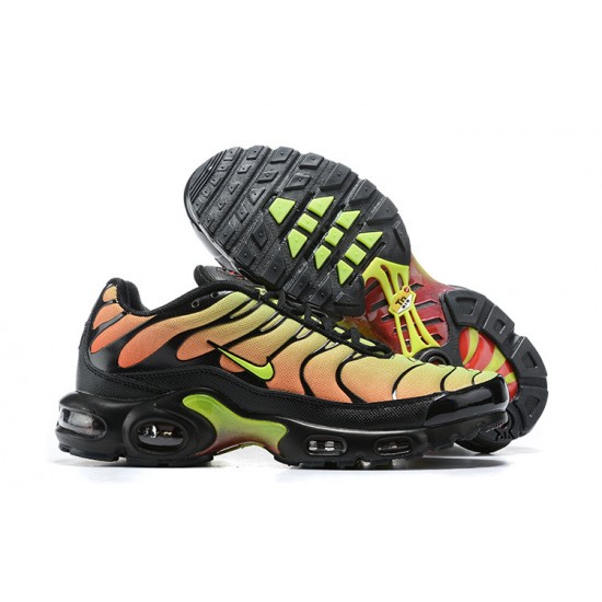 Air Max Plus Tn Men Sports Shoes Black Yellow AQ9979-001