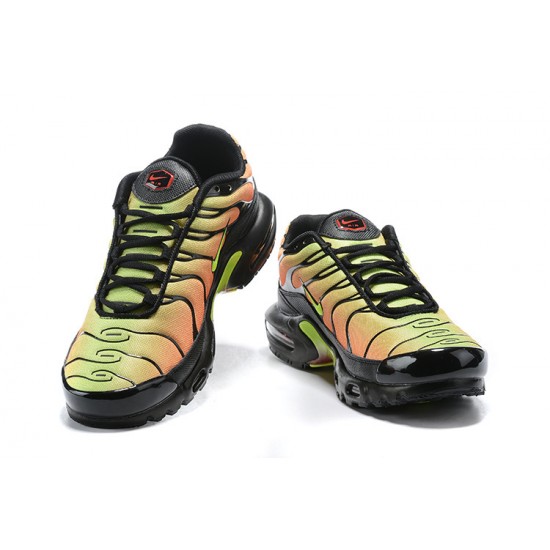 Air Max Plus Tn Men Sports Shoes Black Yellow AQ9979-001